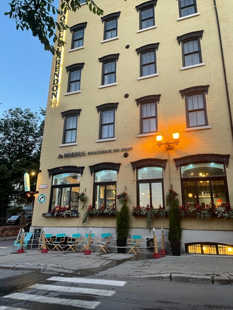 Street view of Hotel Clarendon, Quebec City
